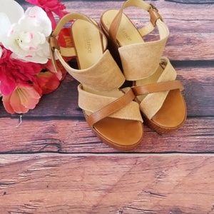 ⬇️⬇️ Sundance Leather and Canvas Wedges